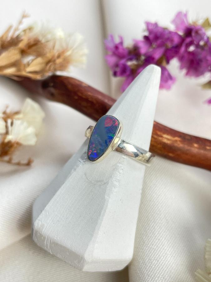 купить Кольцо из серебра с австралийским опалом, 16,0 размер , фото 4