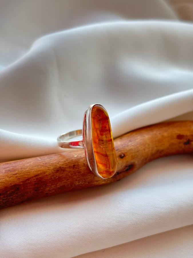 купить Кольцо из серебра с янтарем , фото 1