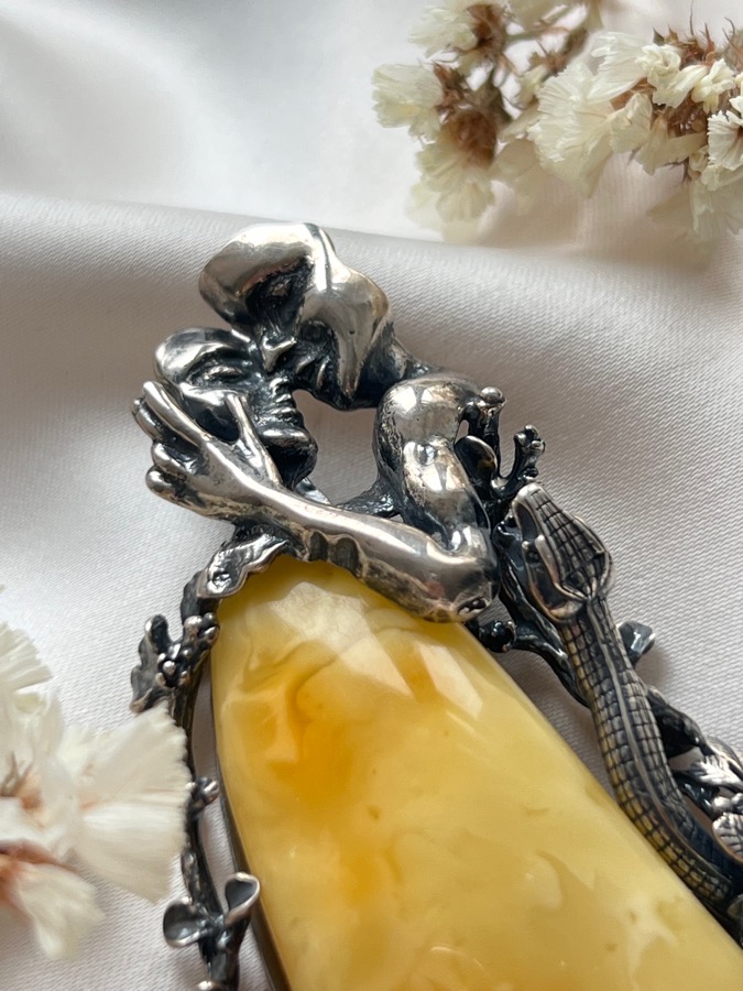 Кулон из серебра с королевским янтарём U-526, фото 4