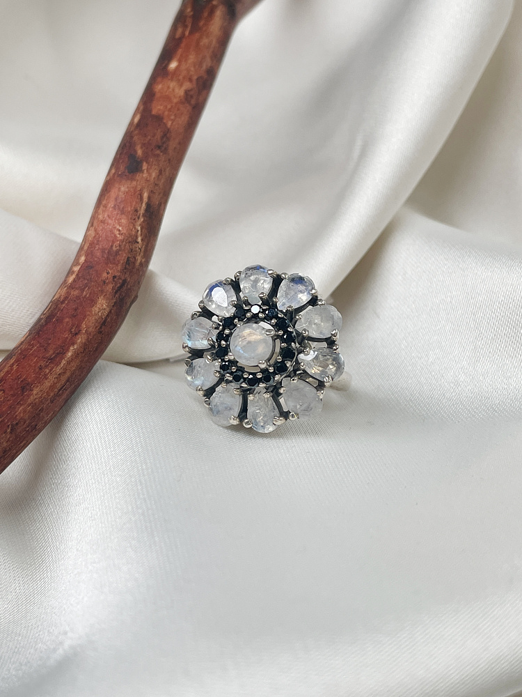 купить Кольцо из серебра с лунным камнем,17 размер  , фото 3