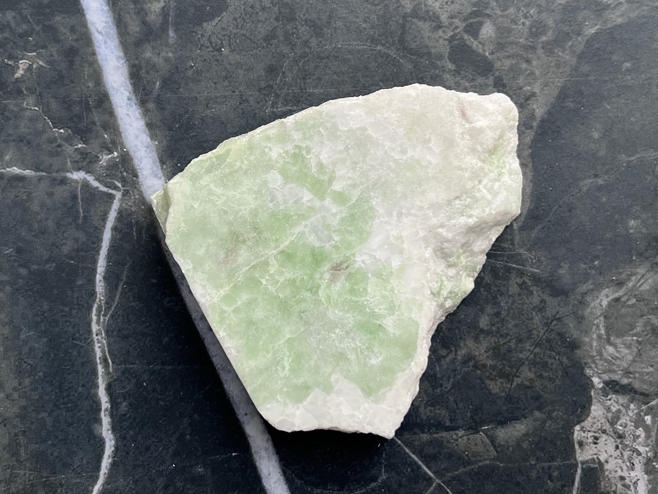 Флюорит зелёный (полировка), 10,4 x 9 х 2 см  POL-0107, фото 3