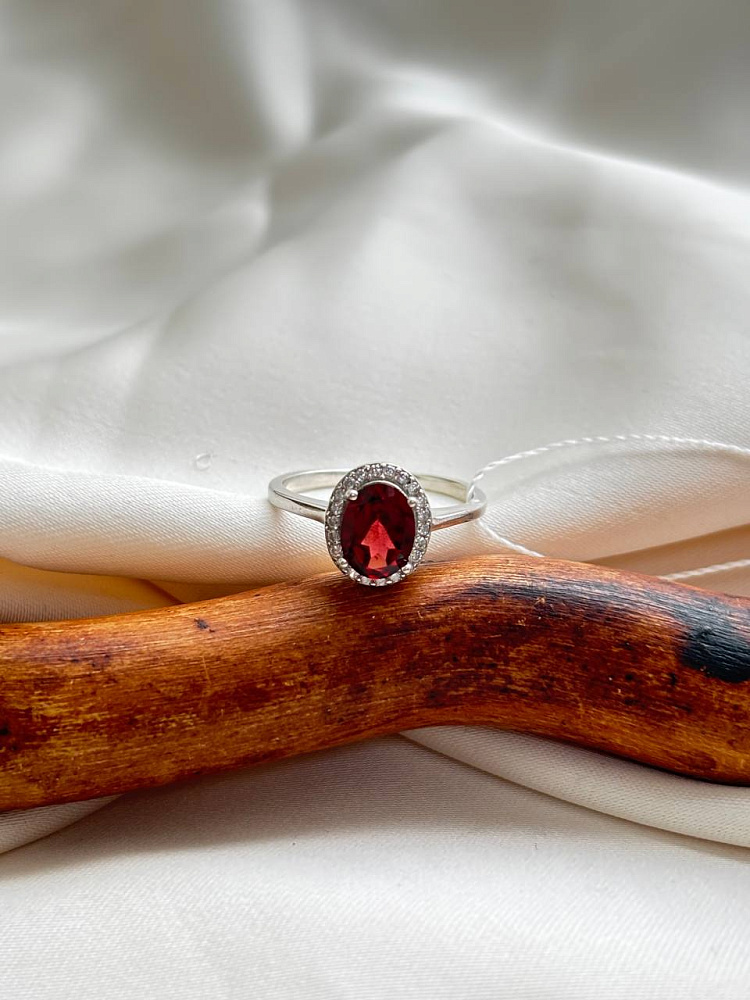 купить Кольцо из серебра с гранатом и фианитами  , фото 2