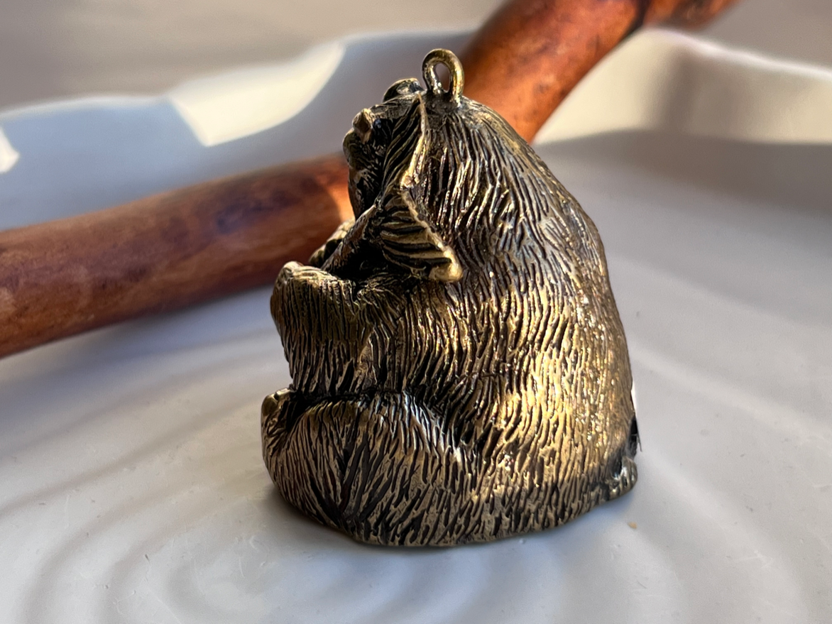 Колокольчик в виде медведя с рыбой из бронзы  FGB-0086, фото 4