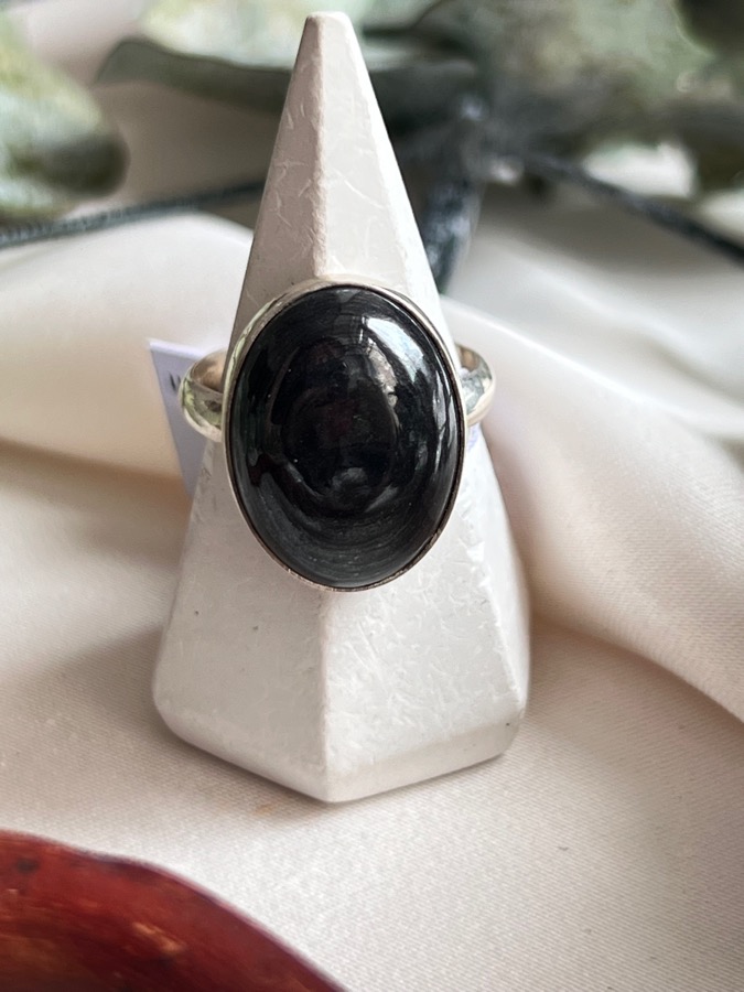 Кольцо из серебра с гиперстеном, 18 размер U-330, фото 1