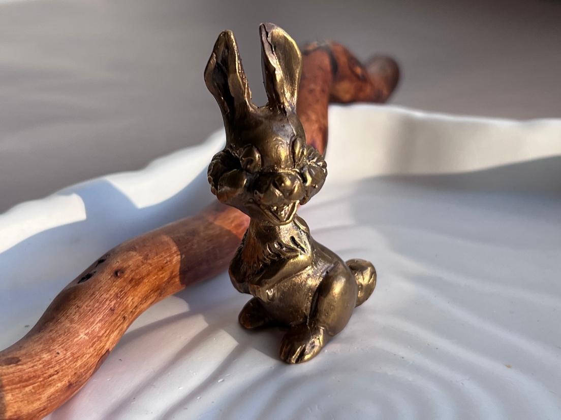 Статуэтка в виде зайца из бронзы  FGB-0073, фото 2