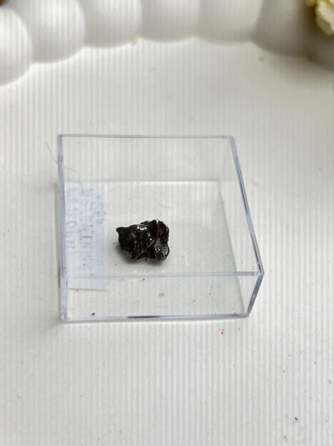 Метеорит Кампо-дель-Сьело в пластиковом боксе MT-0044, фото 3