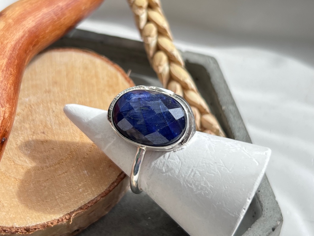 Кольцо с сапфиром (синий корунд), 18 размер KL-0970, фото 1